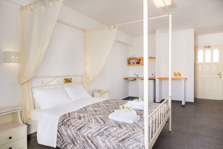 Double room sea view beach hotel