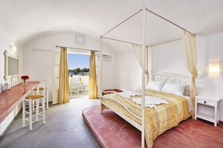 Superior double room sea view beach hotel